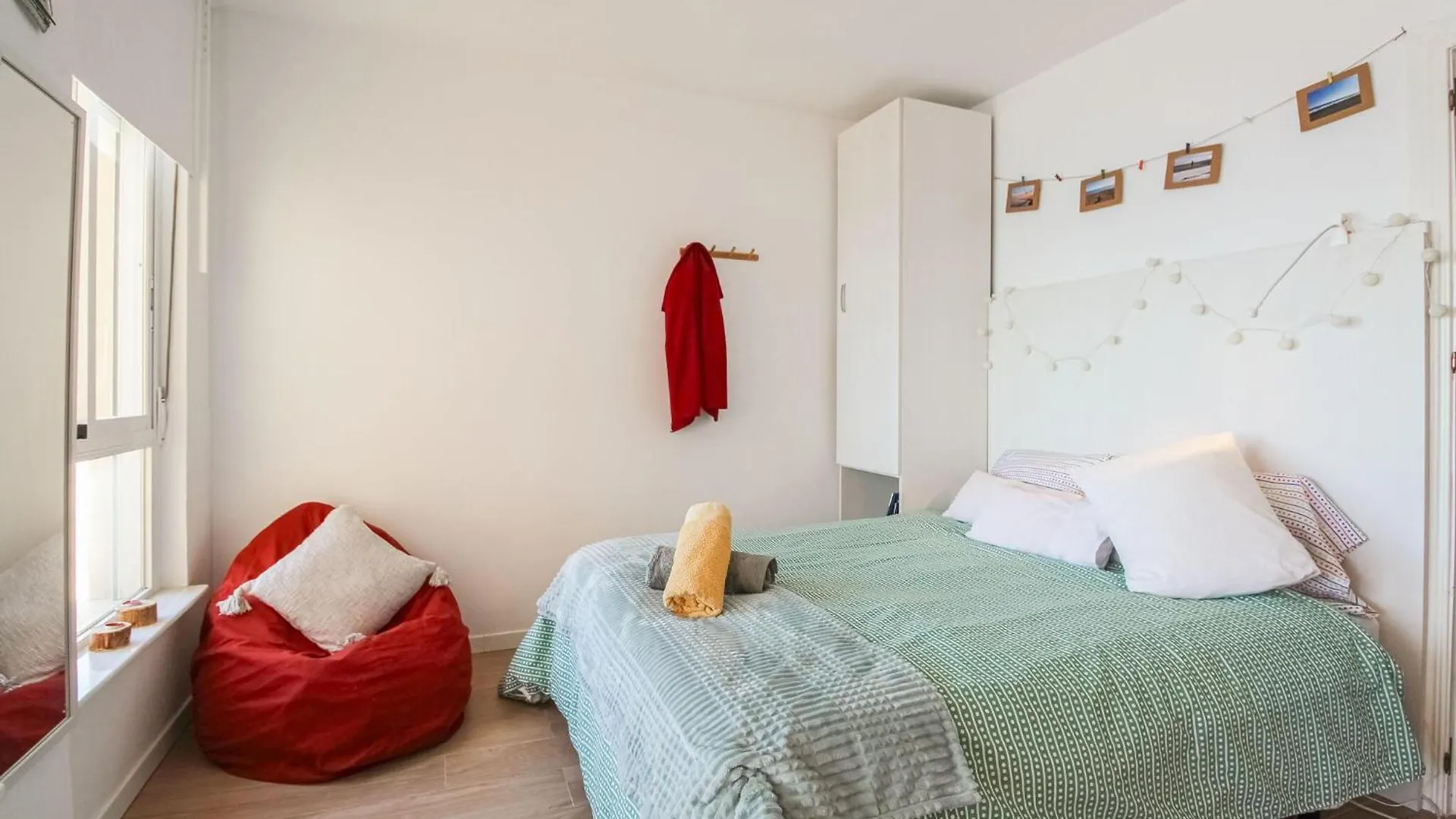 Nice Apartment In Algarrobo-Costa With Kitchen