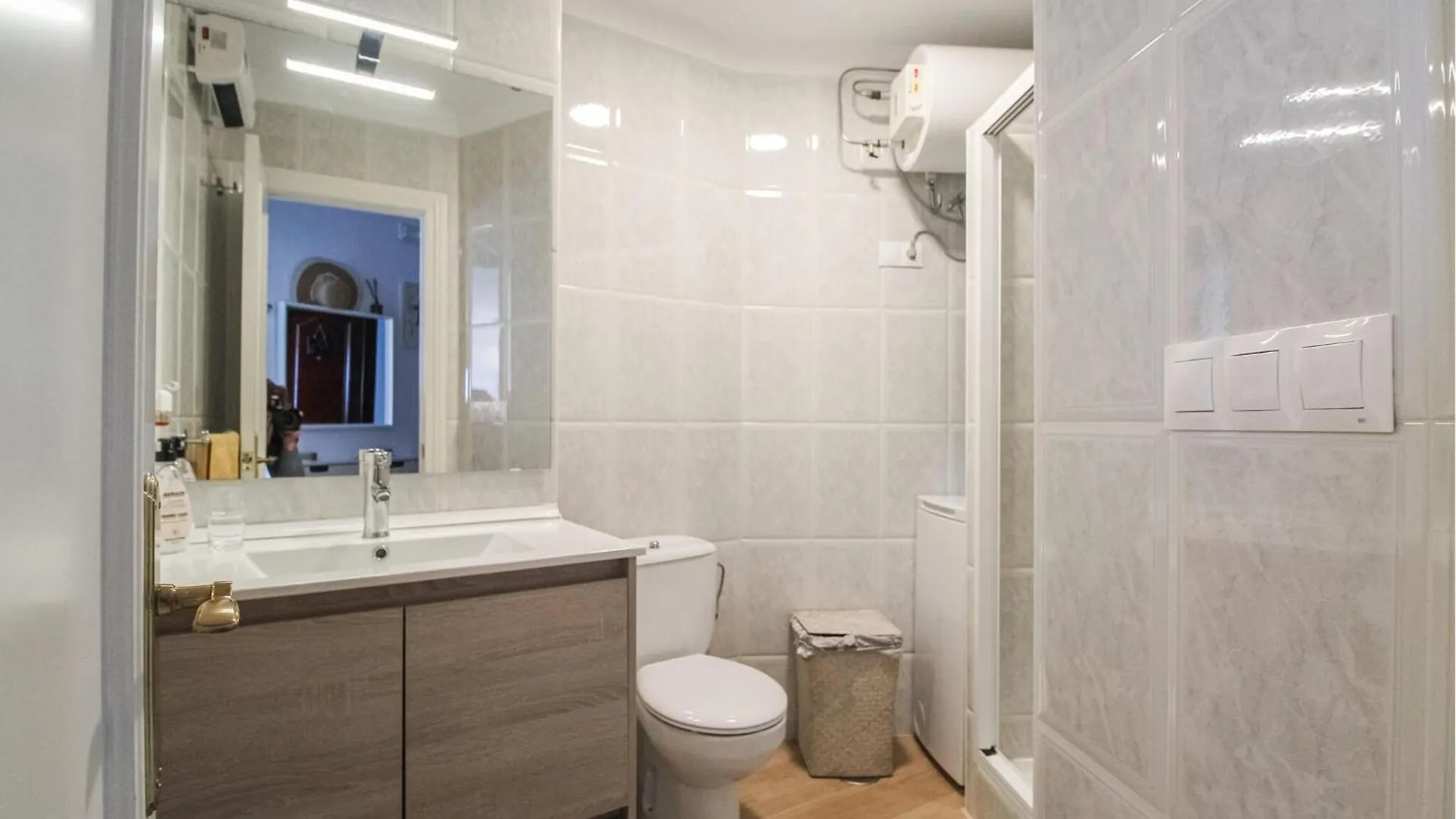 Nice Apartment In Algarrobo-Costa With Kitchen