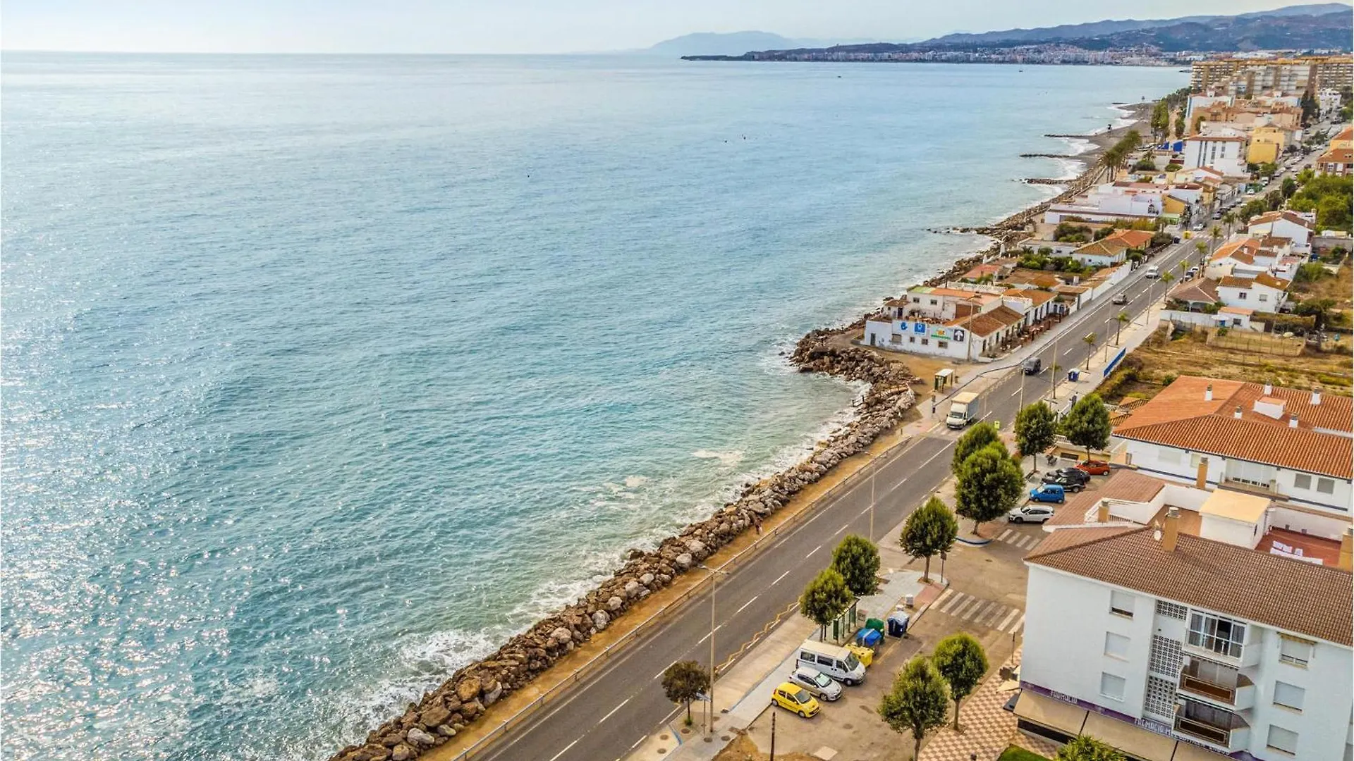 Nice Apartment In Algarrobo-Costa With Kitchen 0*, Algarrobo Costa İspanya